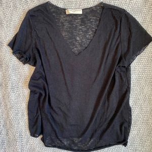Urban Outfitters, Project Social T in Black
